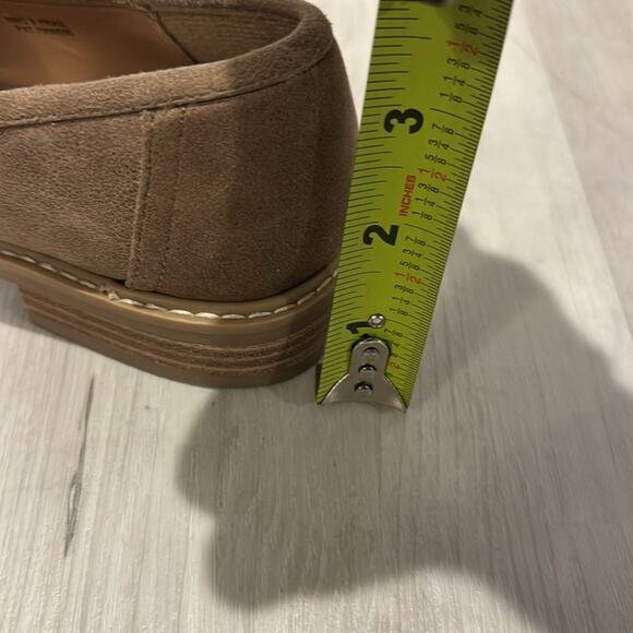 Dolce Vita NWT Mushroom Flat Shoes very comfortable with small heel. - Picture 7 of 8